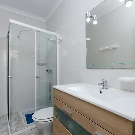 Yourhouse Petita Town House *