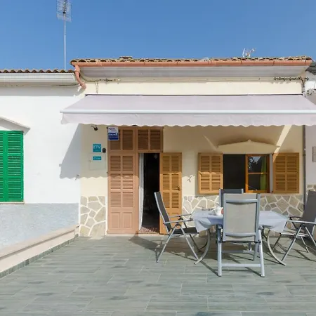 Ferienhaus Yourhouse Petita, House In Majorca North